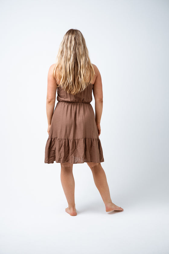 The Mia dress is a favourite! Linen, loose fitting, boho detailing, what's not to love. Features include button front, elastic waist and ties. The perfect style for any daytime occasion. Available from www.arlowboutique.com
