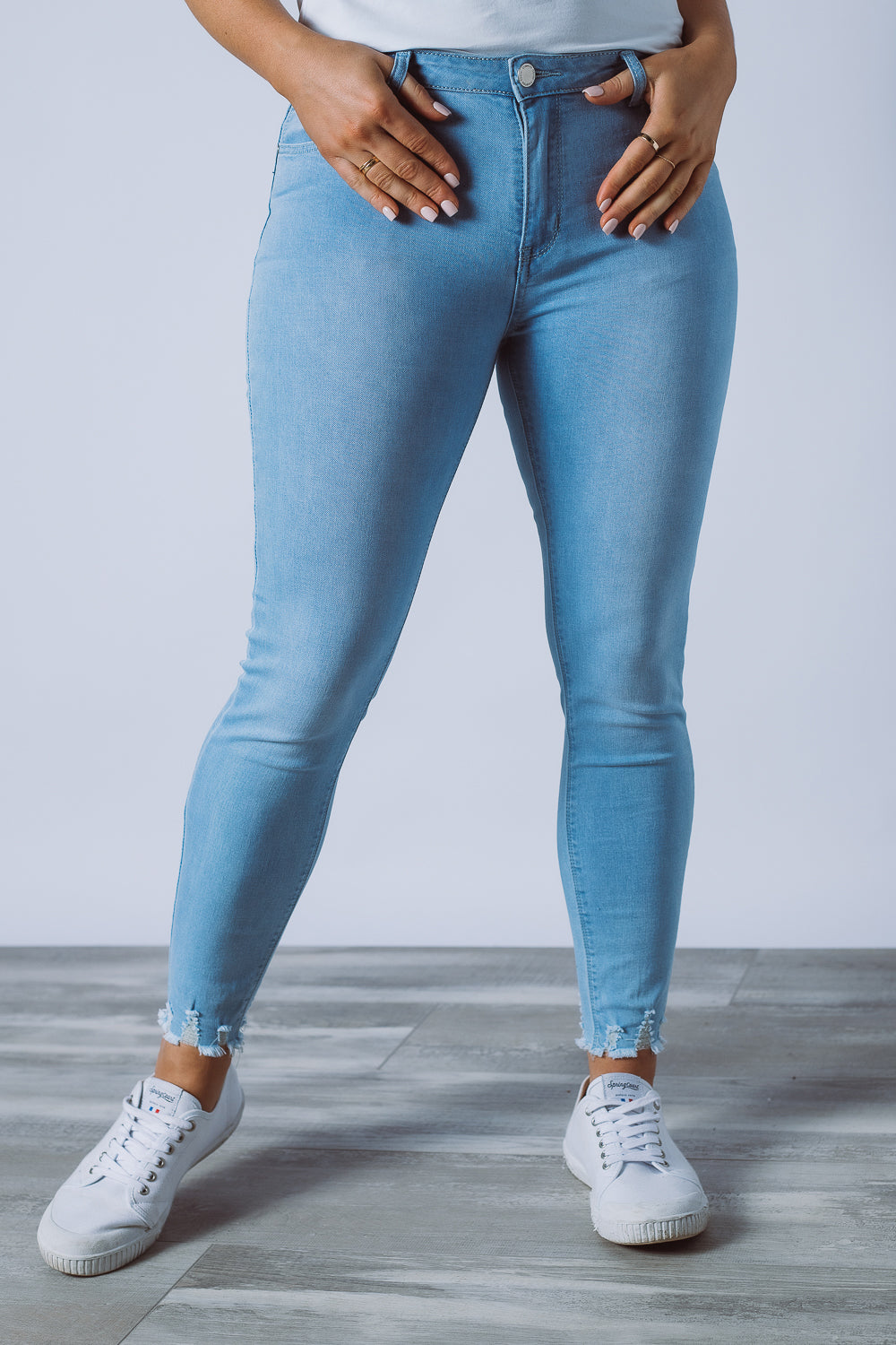 A must-have in every wardrobe, light blue washed stretchy skinny leg denim jeans. Pair them with some sneakers and a tee for a casual day or dress them up with heels for a night out. Available from arlowboutique.com.au