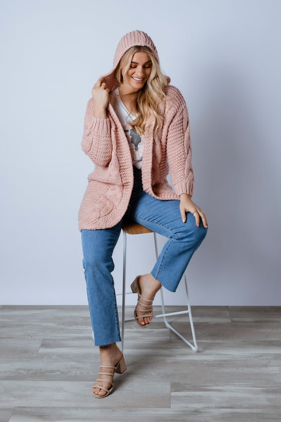 The Evie knit is a cosy easy to wear Cardigan. Featuring an open front with hoodie and cable detailing. Wear back with a pair of your favourite skinny jeans.  Available from arlowboutique.com.au